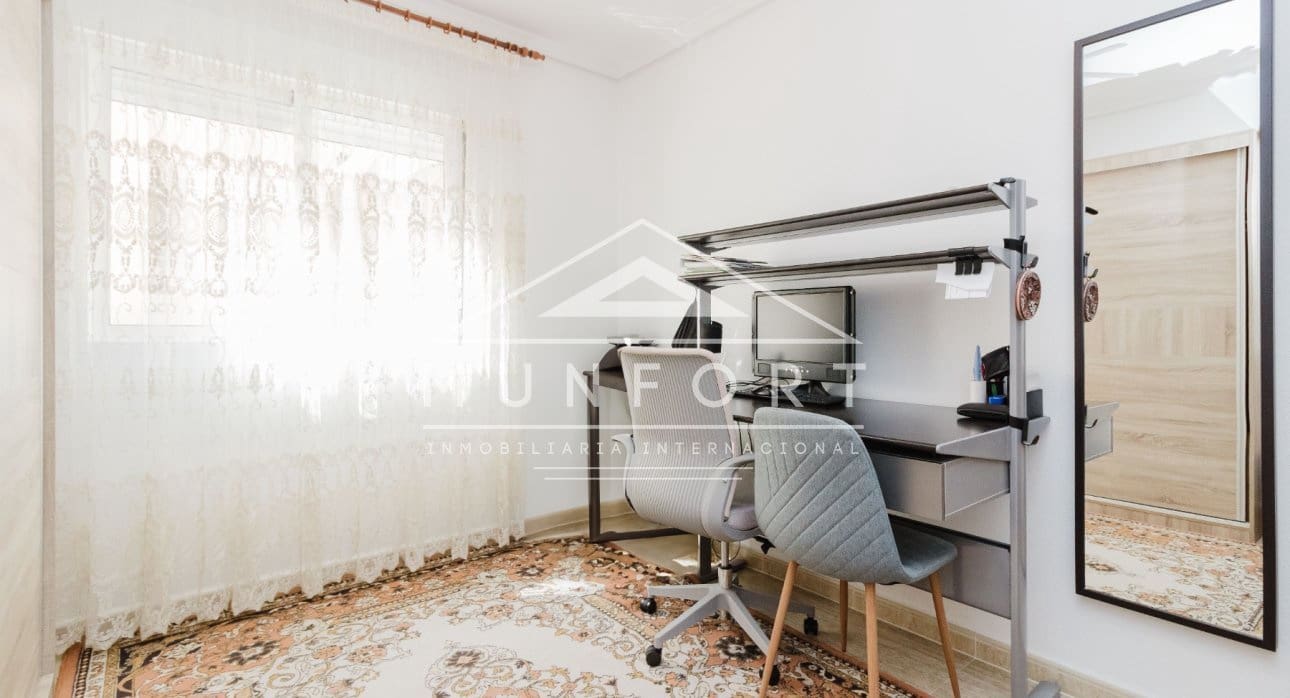 3 sypialnia Dom szeregowy na sprzedaż w Los Alcazares - 285 000 € (Ref: 9715370)