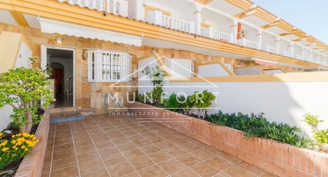3 chambre Villa/Maison Mitoyenne à vendre à Lo Pagan, San Pedro del Pinatar avec piscine - 195 000 € (Ref: 9720591)