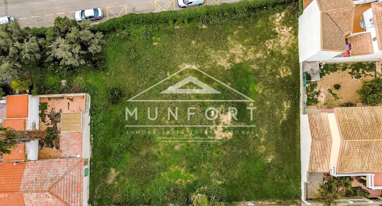 Building Plot for sale in San Pedro del Pinatar - € 839,000 (Ref: 9720846)