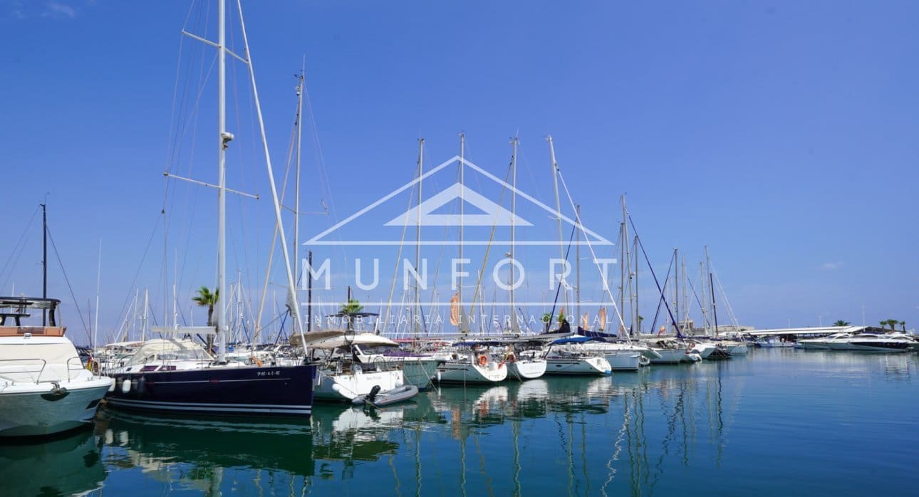 Building Plot for sale in San Pedro del Pinatar - € 839,000 (Ref: 9720846)