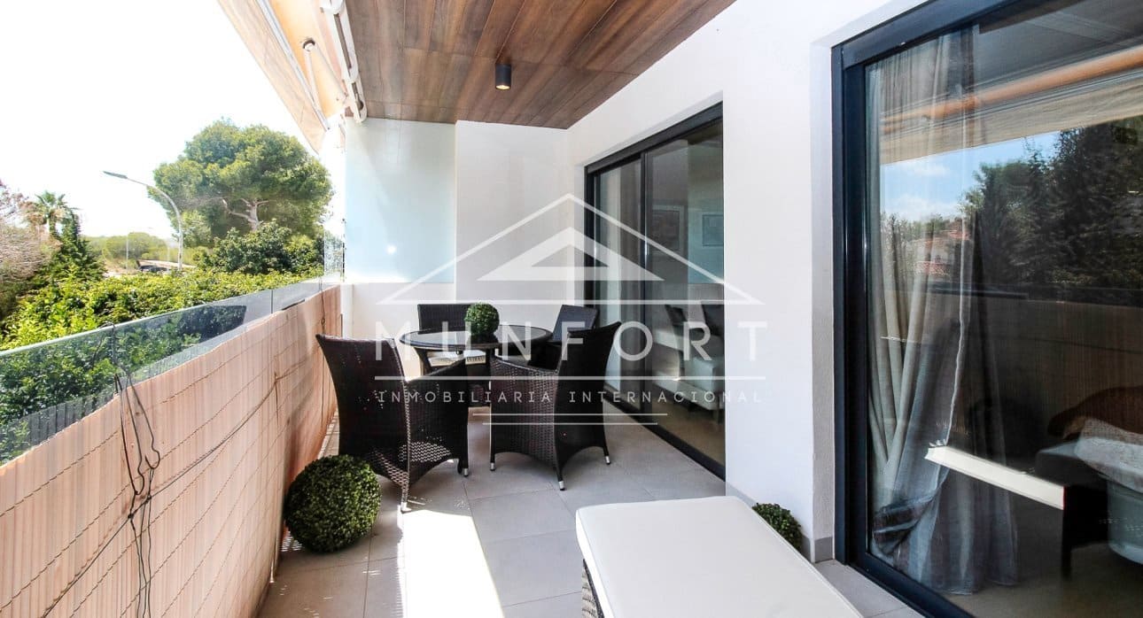 2 Zimmer Apartment zu verkaufen in Dehesa de Campoamor mit Pool - 259.900 € (Ref: 9720849)