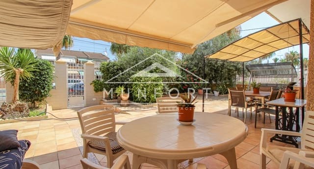 4 soverom Bungalow til salgs i Los Narejos, Los Alcázares - € 299 900 (Ref: 9720850)