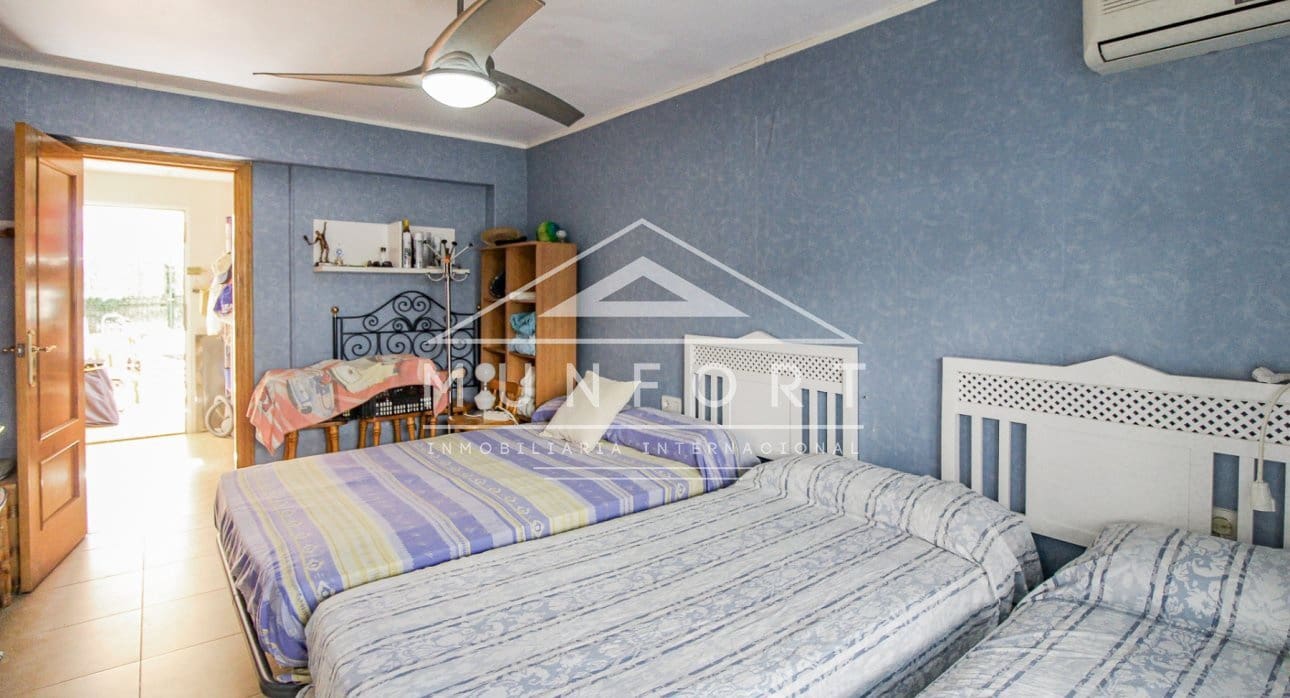 4 slaapkamer Bungalow te koop in Los Narejos - € 299.900 (Ref: 9720850)