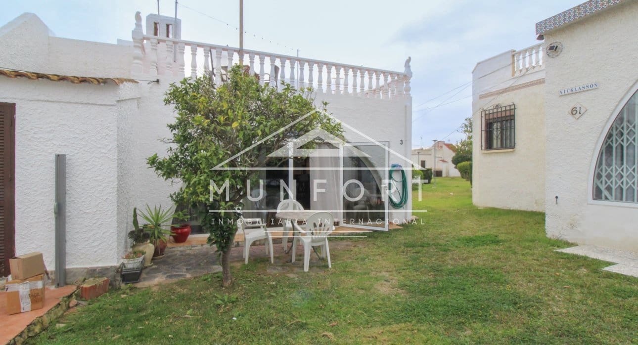 2 bedroom Villa for sale in La Florida - € 189,900 (Ref: 9720851)