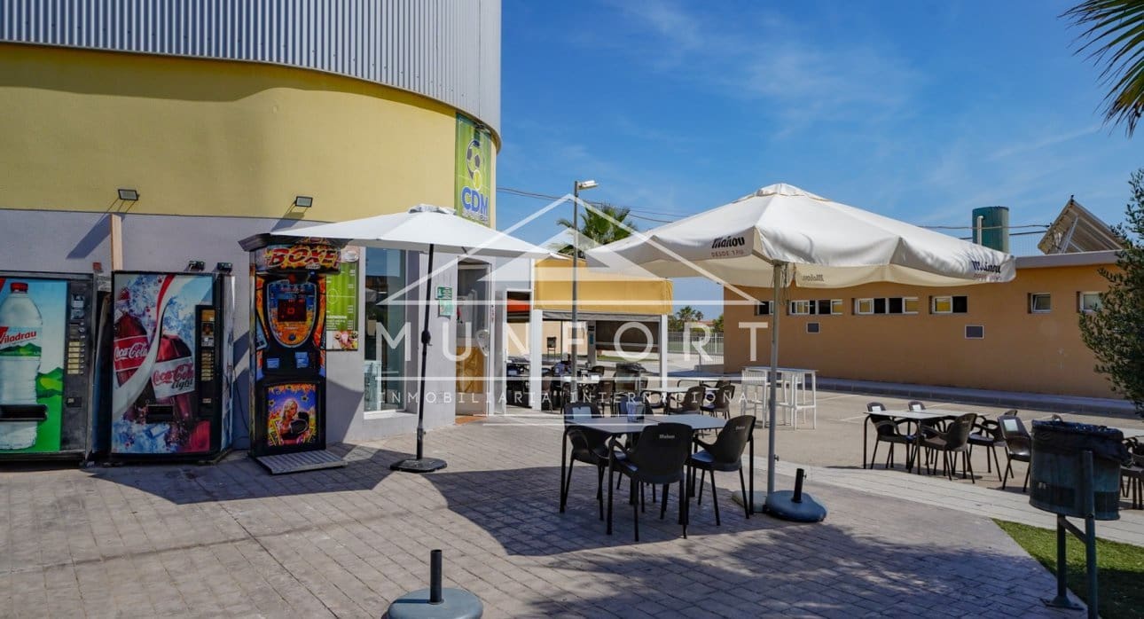 2 bedroom Villa for sale in La Florida - € 189,900 (Ref: 9720851)