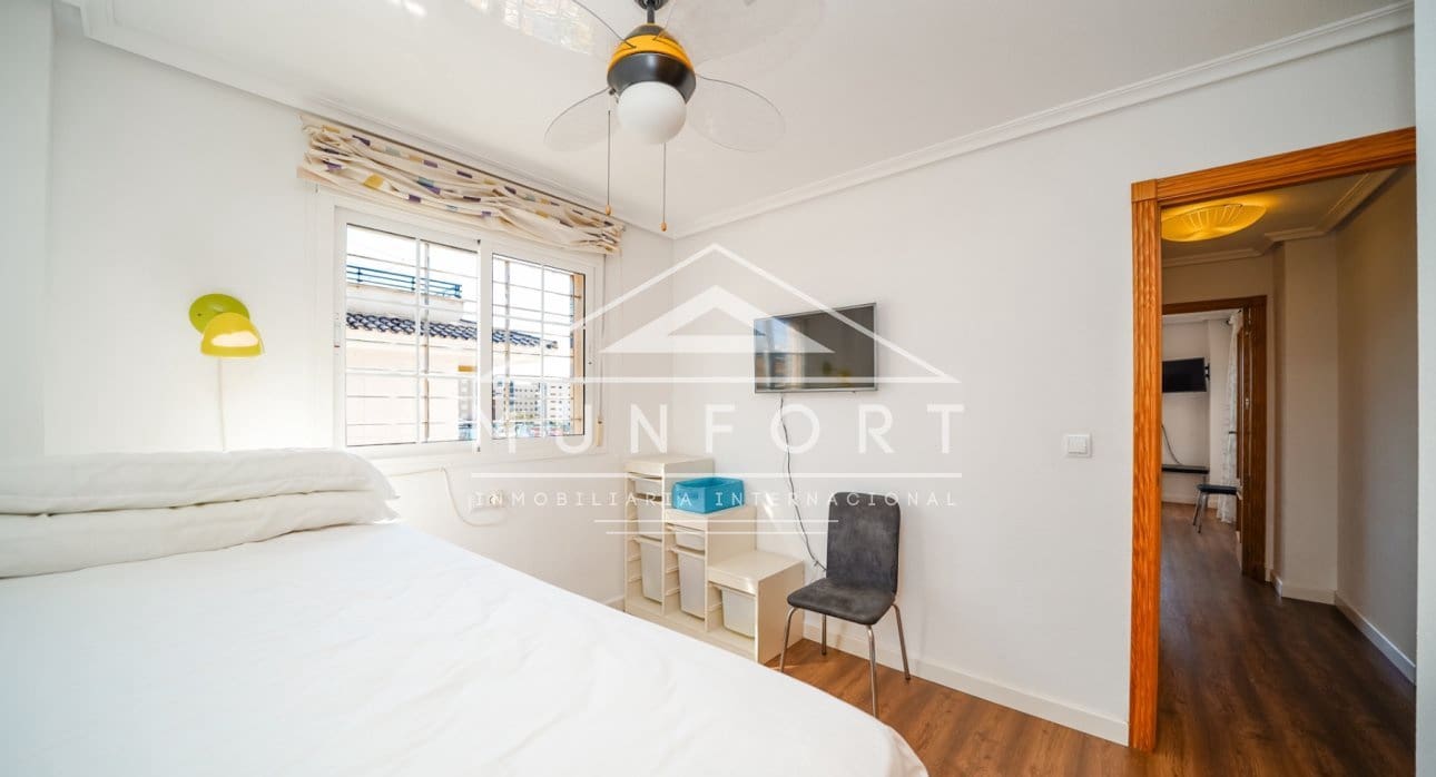 2 sovrum Lägenhet till salu i Torre de la Horadada med pool - 349 900 € (Ref: 9720852)