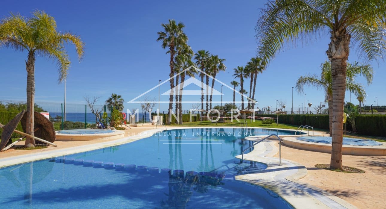 2 sovrum Lägenhet till salu i Torre de la Horadada med pool - 349 900 € (Ref: 9720852)