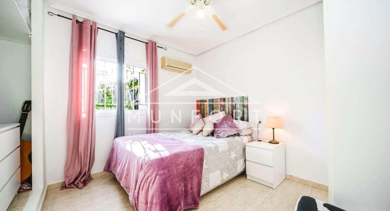 3 slaapkamer Appartement te koop in Orihuela Costa met zwembad - € 379.900 (Ref: 9720857)