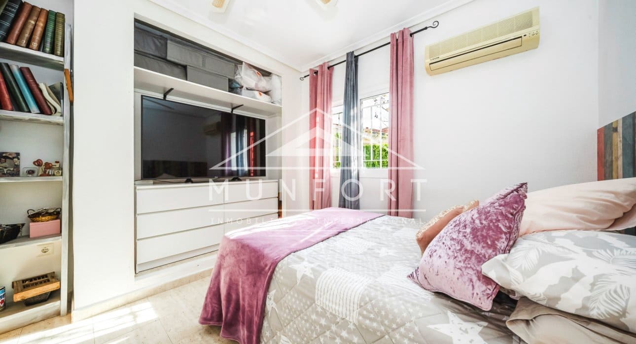 3 slaapkamer Appartement te koop in Orihuela Costa met zwembad - € 379.900 (Ref: 9720857)