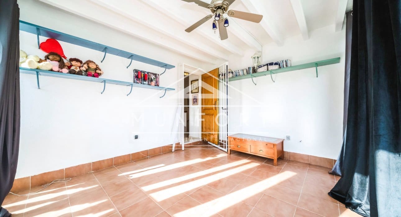 3 slaapkamer Appartement te koop in Orihuela Costa met zwembad - € 379.900 (Ref: 9720857)