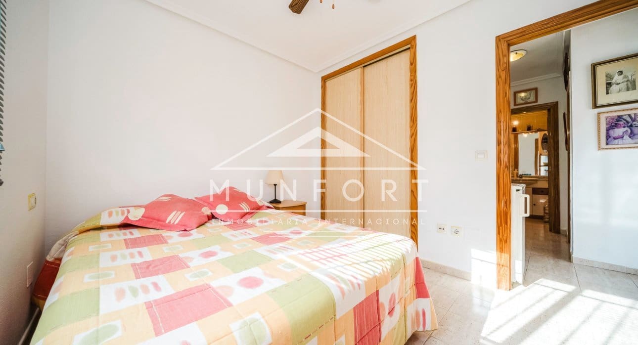 3 slaapkamer Appartement te koop in Orihuela Costa met zwembad - € 379.900 (Ref: 9720857)