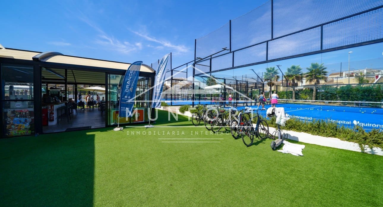 3 slaapkamer Appartement te koop in Orihuela Costa met zwembad - € 379.900 (Ref: 9720857)