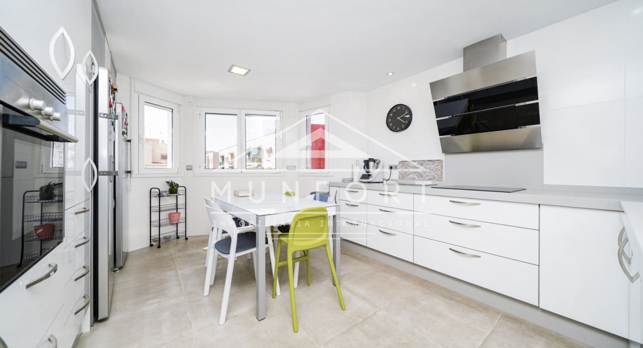 3 bedroom Apartment for sale in San Javier with pool - € 299,000 (Ref: 9720859)