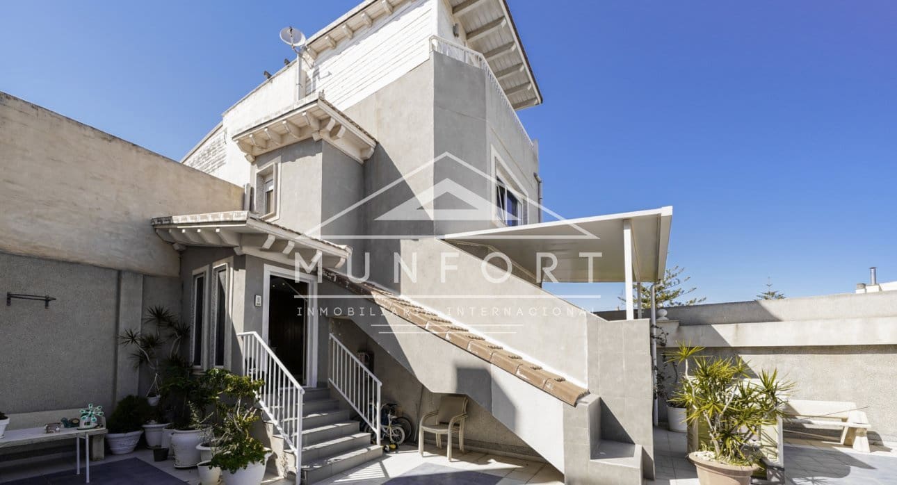 3 bedroom Apartment for sale in San Javier with pool - € 299,000 (Ref: 9720859)