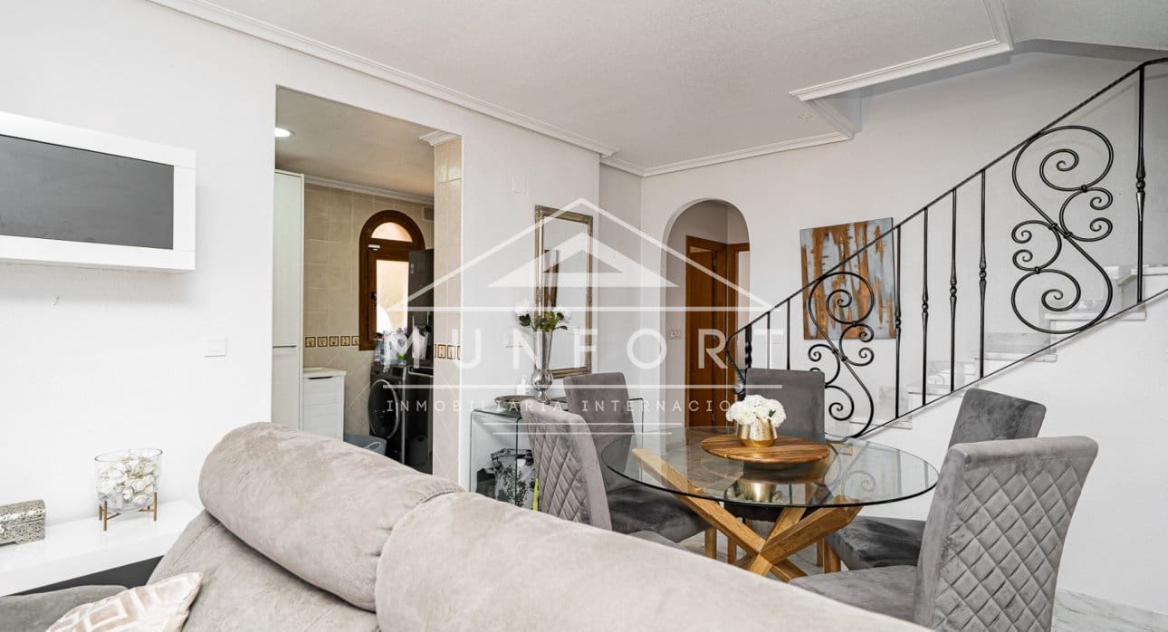 4 soveværelse Villa til salg i San Miguel de Salinas med swimmingpool - € 449.900 (Ref: 9731241)