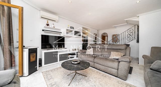 4 soveværelse Villa til salg i San Miguel de Salinas med swimmingpool - € 449.900 (Ref: 9731241)