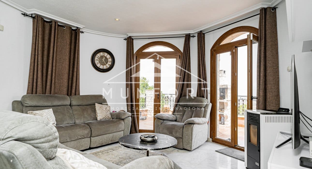 4 soveværelse Villa til salg i San Miguel de Salinas med swimmingpool - € 449.900 (Ref: 9731241)