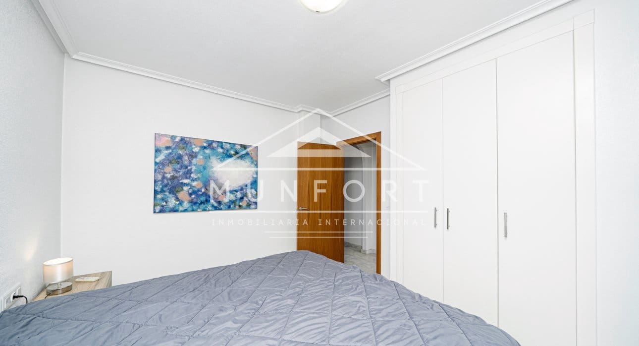 4 soveværelse Villa til salg i San Miguel de Salinas med swimmingpool - € 449.900 (Ref: 9731241)