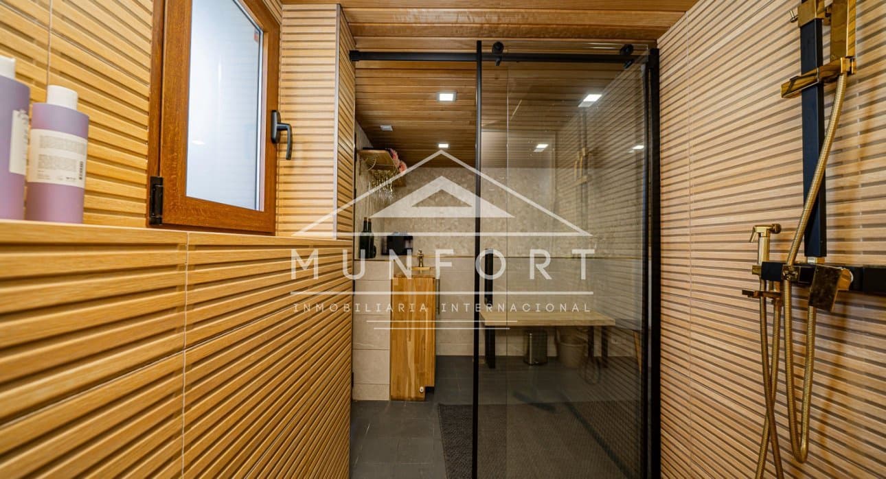 4 soveværelse Villa til salg i San Miguel de Salinas med swimmingpool - € 449.900 (Ref: 9731241)