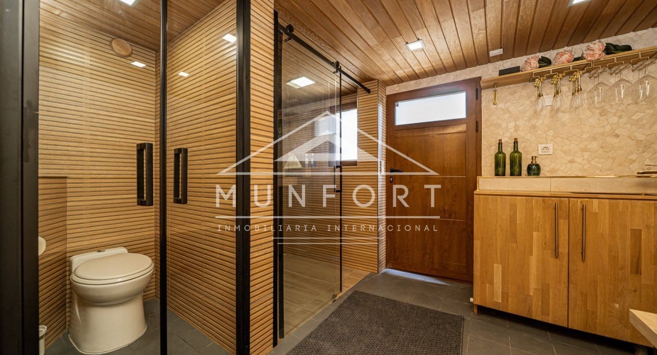 4 soveværelse Villa til salg i San Miguel de Salinas med swimmingpool - € 449.900 (Ref: 9731241)