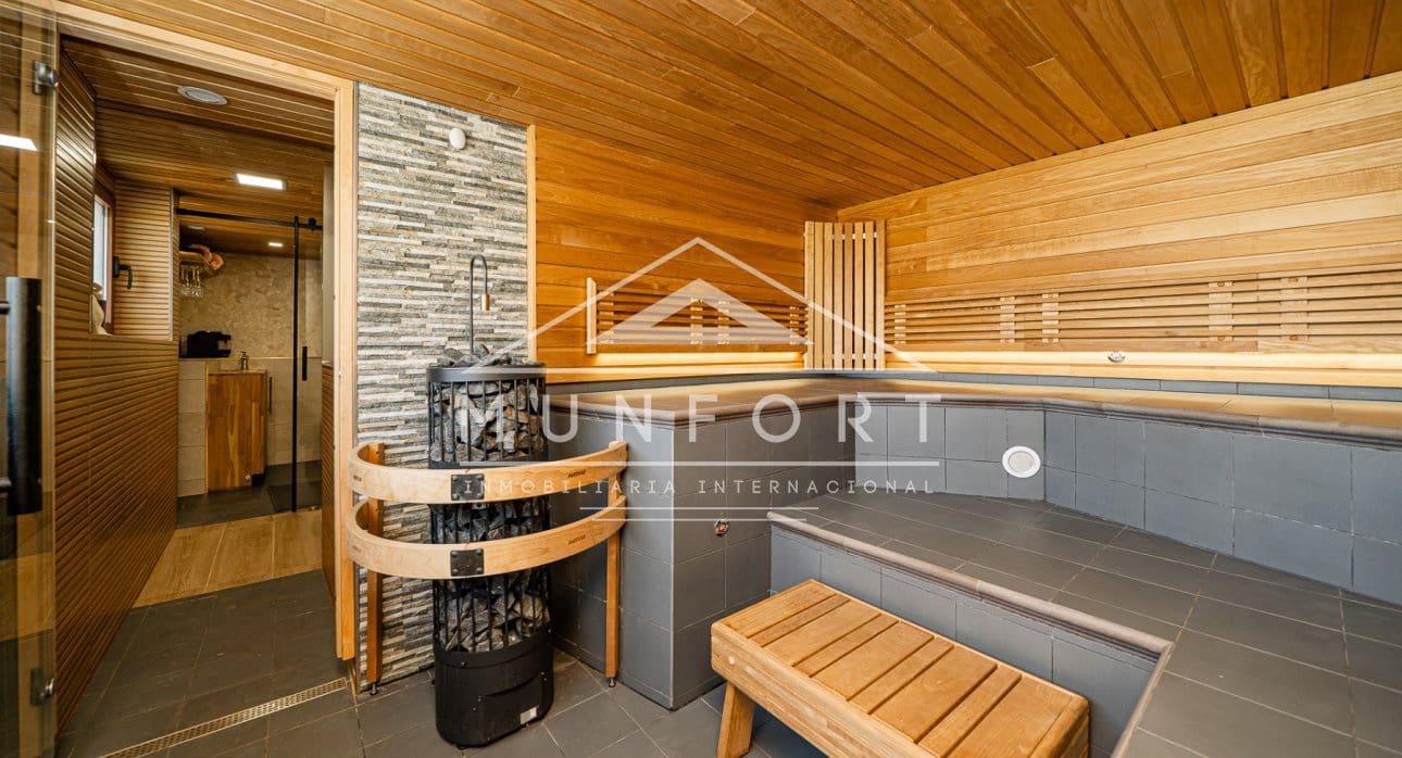 4 soveværelse Villa til salg i San Miguel de Salinas med swimmingpool - € 449.900 (Ref: 9731241)