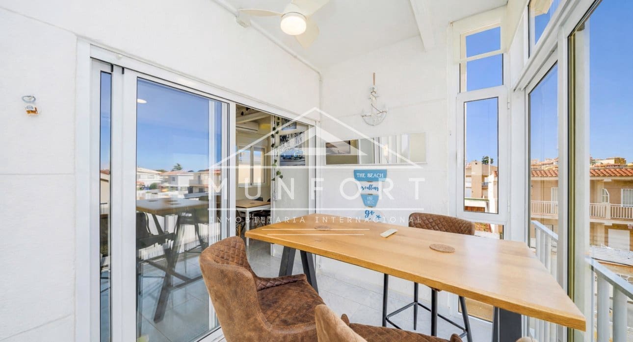 2 slaapkamer Appartement te koop in Los Urrutias - € 118.000 (Ref: 9737205)