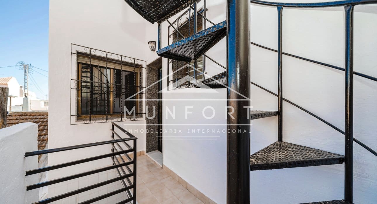 4 slaapkamer Huis te koop in Pilar de la Horadada - € 229.000 (Ref: 9740105)