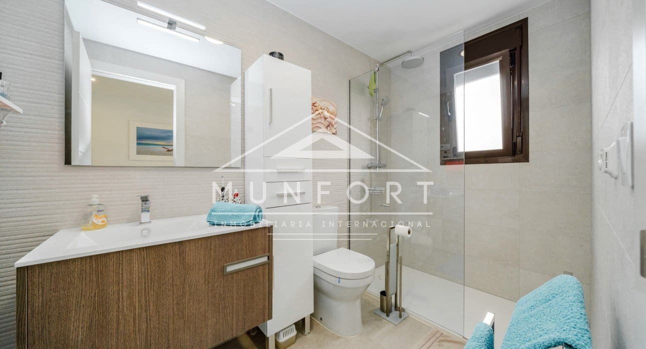 2 sypialnia Penthouse na sprzedaż w Pilar de la Horadada z basenem - 279 900 € (Ref: 9751096)