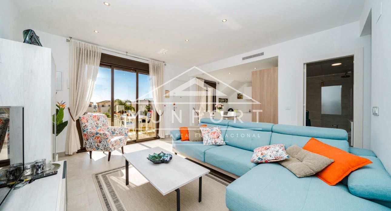 2 sypialnia Penthouse na sprzedaż w Pilar de la Horadada z basenem - 279 900 € (Ref: 9751096)