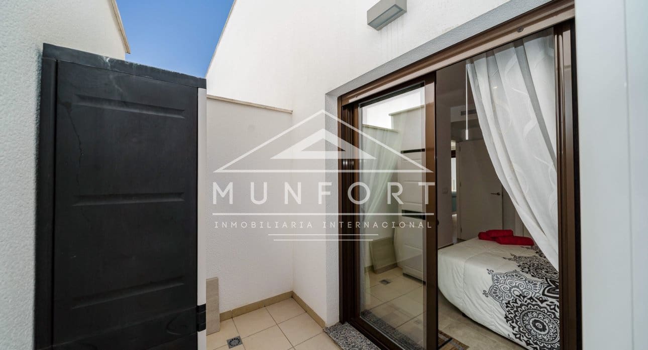 2 sypialnia Penthouse na sprzedaż w Pilar de la Horadada z basenem - 279 900 € (Ref: 9751096)