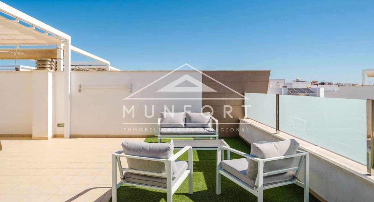 2 sypialnia Penthouse na sprzedaż w Pilar de la Horadada z basenem - 279 900 € (Ref: 9751096)