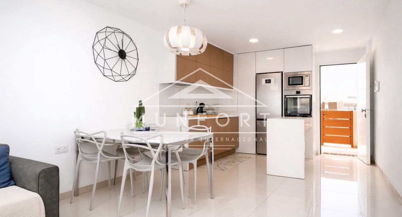 2 sovrum Lägenhet till salu i Torre de la Horadada med pool - 305 000 € (Ref: 9752521)