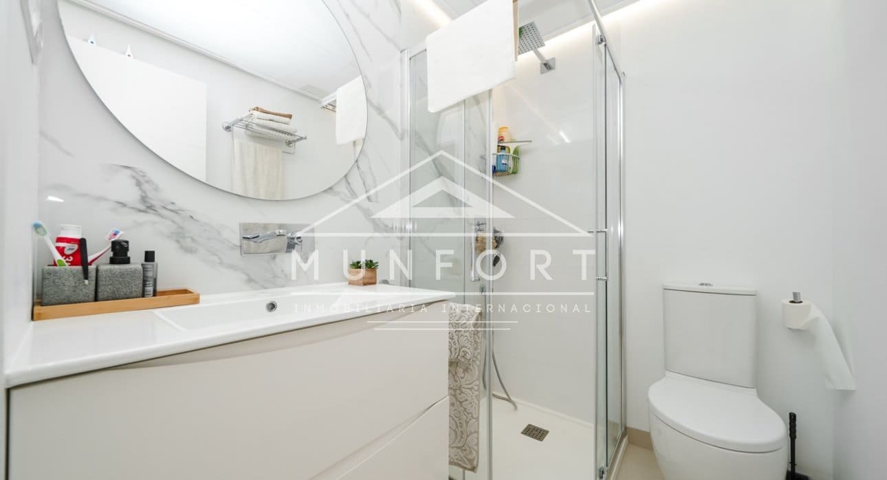 2 sovrum Lägenhet till salu i Torre de la Horadada med pool - 305 000 € (Ref: 9752521)