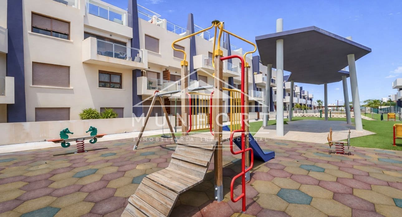 2 sovrum Lägenhet till salu i Torre de la Horadada med pool - 305 000 € (Ref: 9752521)