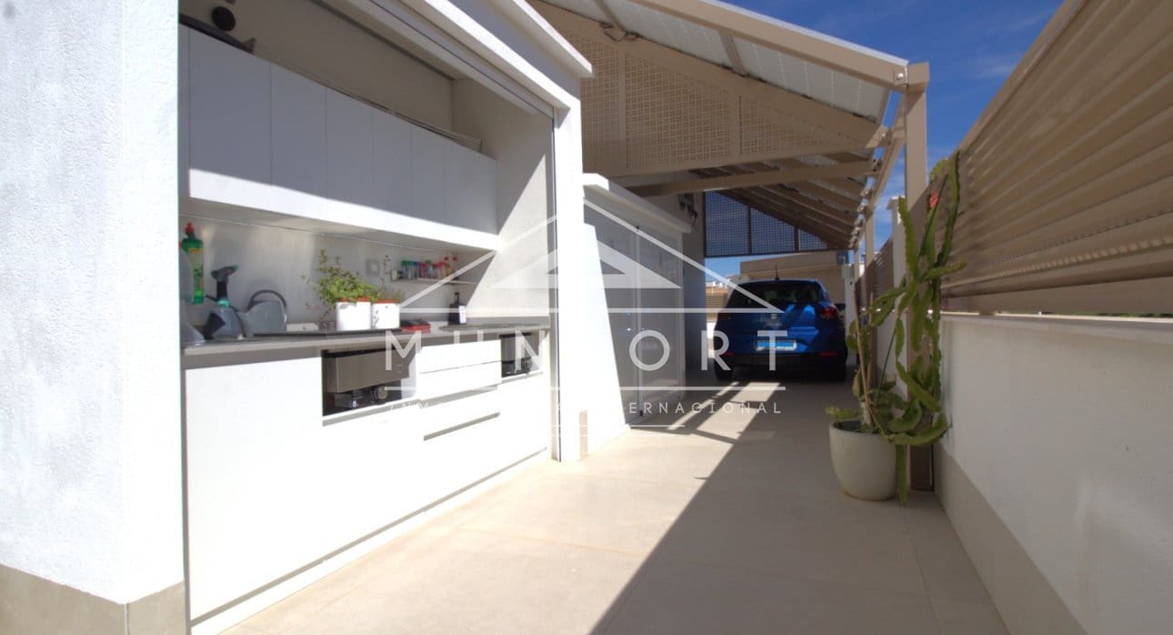 3 soveværelse Bungalow til salg i Mar de Cristal med swimmingpool - € 409.900 (Ref: 9756333)