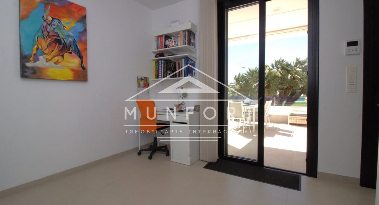 3 soveværelse Bungalow til salg i Mar de Cristal med swimmingpool - € 409.900 (Ref: 9756333)