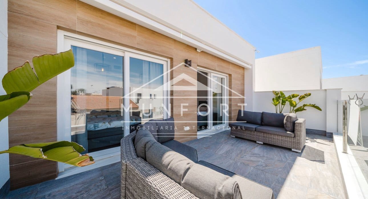 3 soveværelse Villa til salg i El Mojon med swimmingpool - € 399.900 (Ref: 9757797)