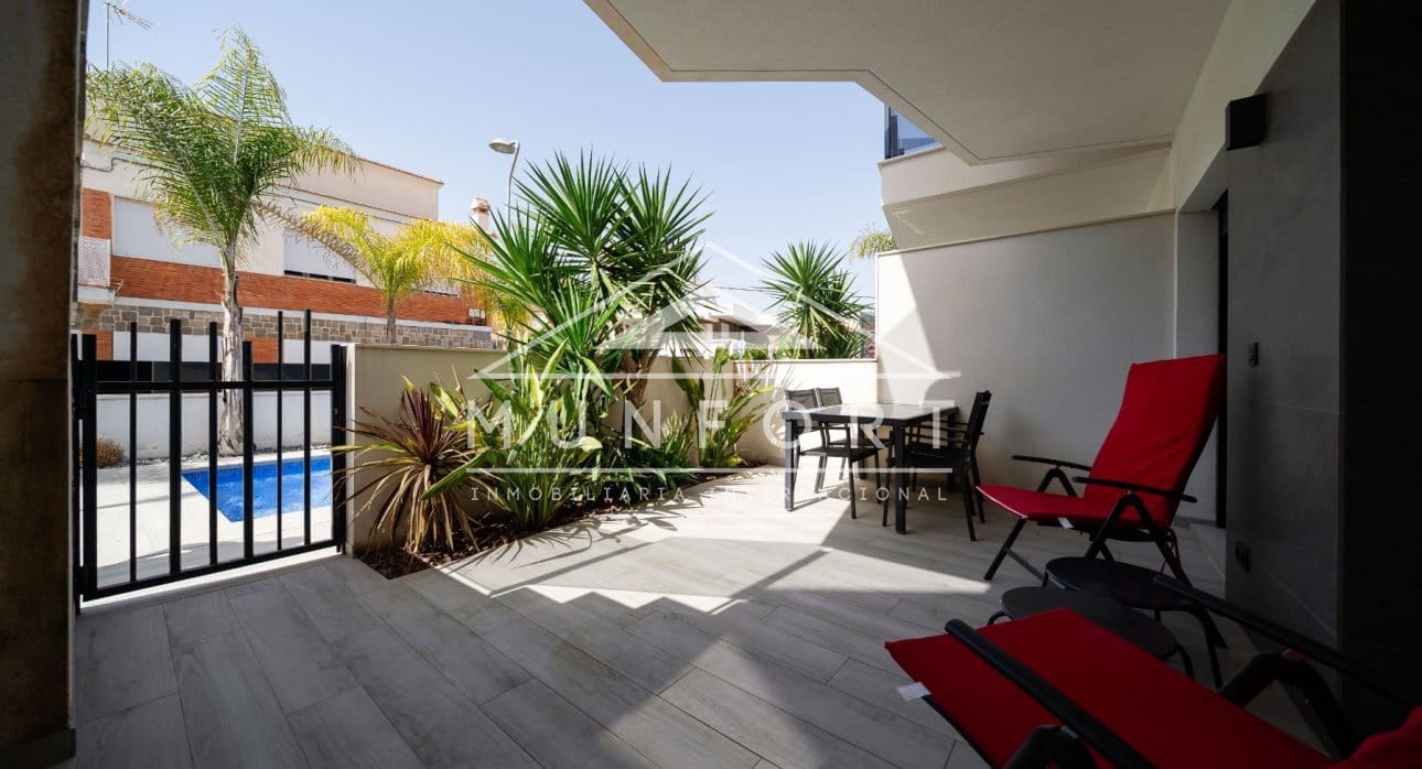 2 sypialnia Bungalow na sprzedaż w Santiago de la Ribera z basenem - 275 000 € (Ref: 9758156)