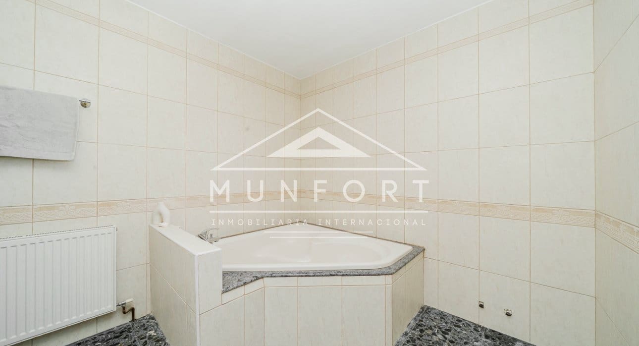 5 slaapkamer Villa te koop in Gea y Truyols met zwembad - € 599.900 (Ref: 9765291)