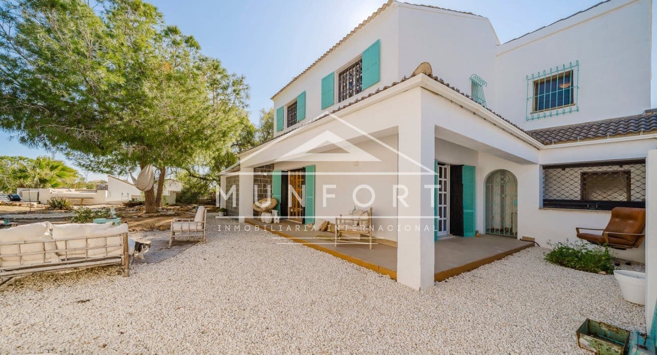 5 slaapkamer Villa te koop in Gea y Truyols met zwembad - € 599.900 (Ref: 9765291)