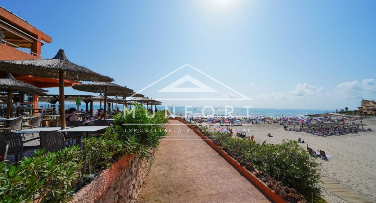 5 quarto Moradia para venda em La Zenia com piscina - 3 500 000 € (Ref: 9770003)