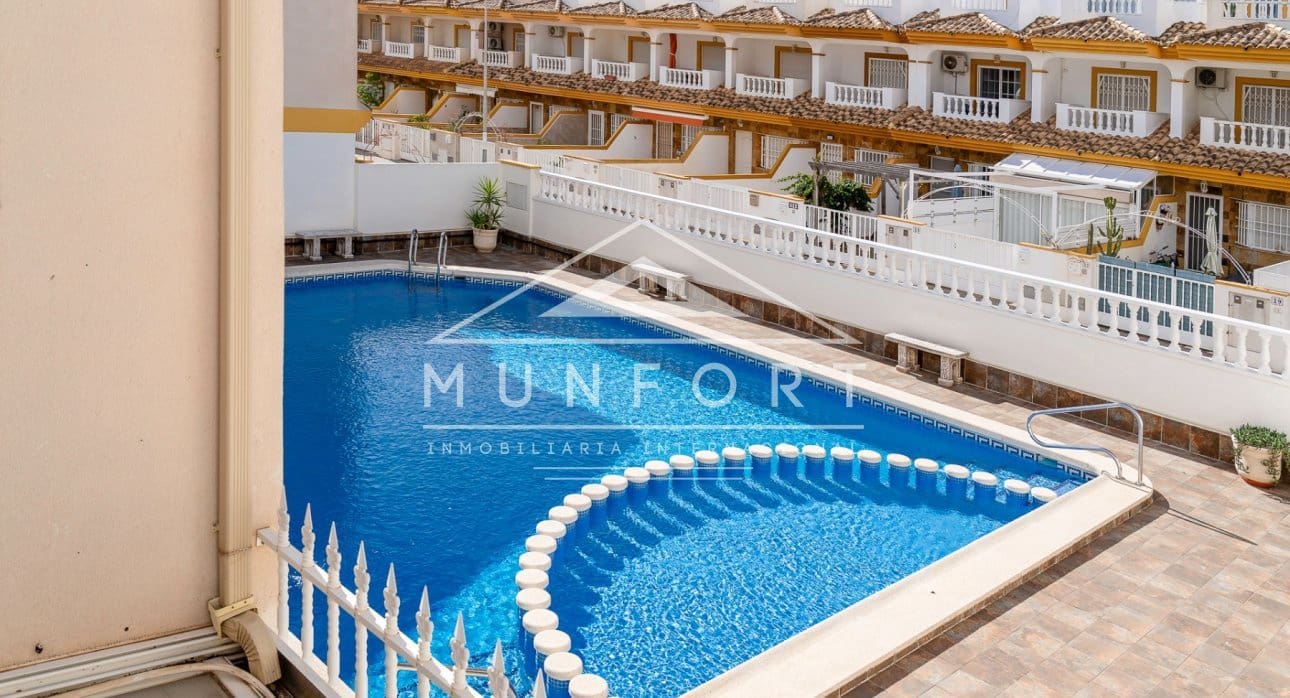 3 sovrum Radhus till salu i Lo Pagan med pool - 195 000 € (Ref: 9770995)