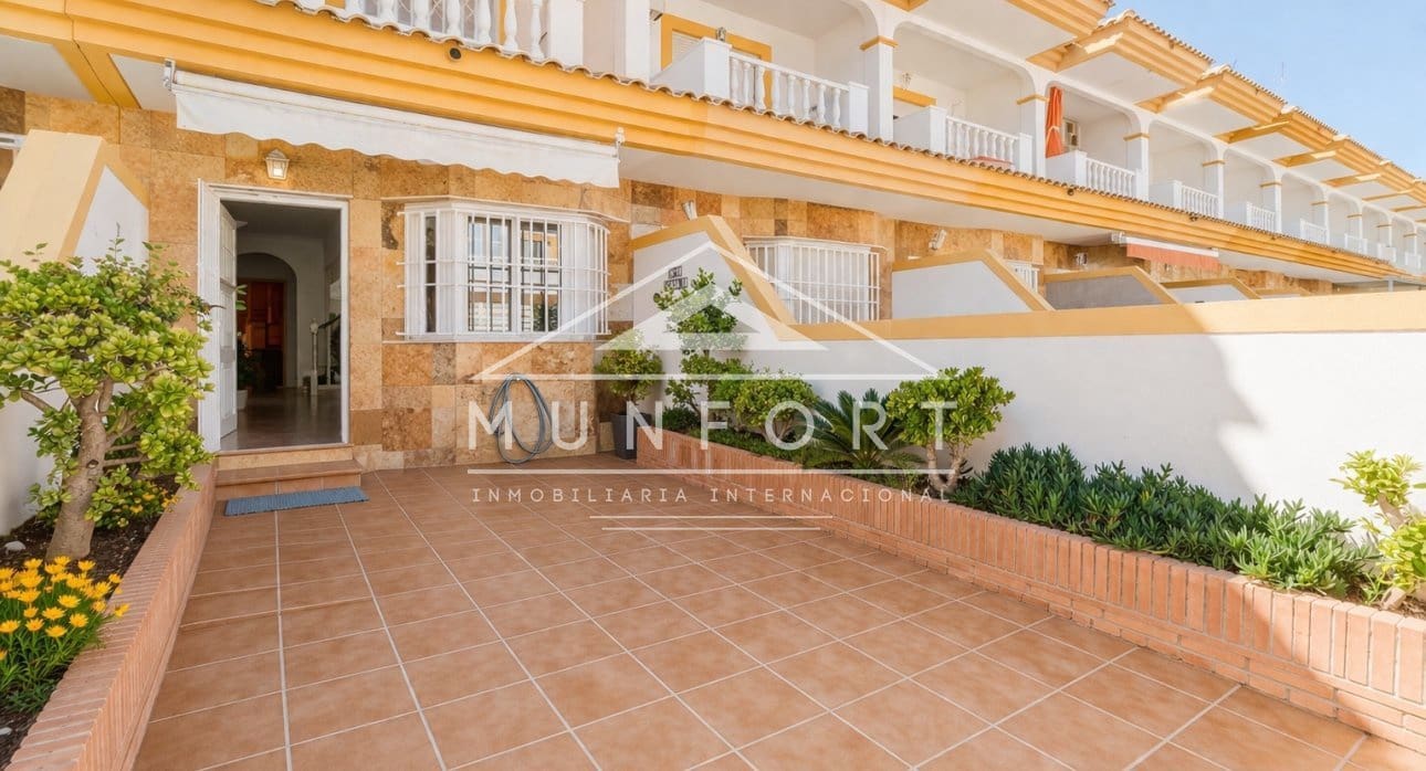 3 sovrum Radhus till salu i Lo Pagan med pool - 195 000 € (Ref: 9770995)