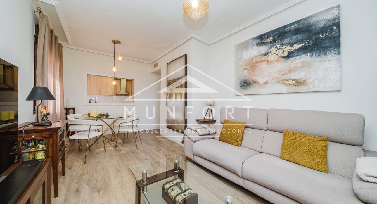 3 soveværelse Lejlighed til salg i Los Alcazares med swimmingpool - € 249.000 (Ref: 9770996)