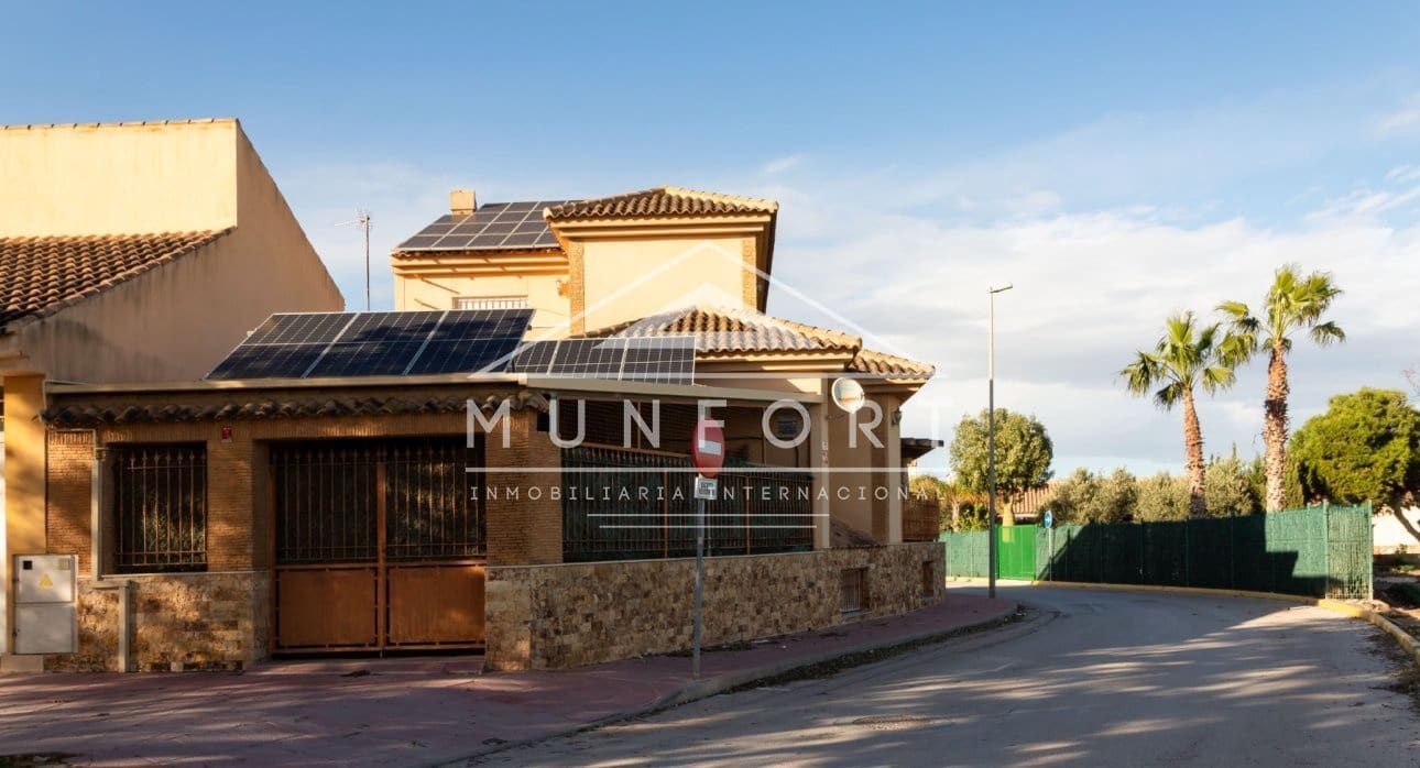 Pareado de 4 habitaciones en Torre-Pacheco en venta - 329.900 € (Ref: 9770997)