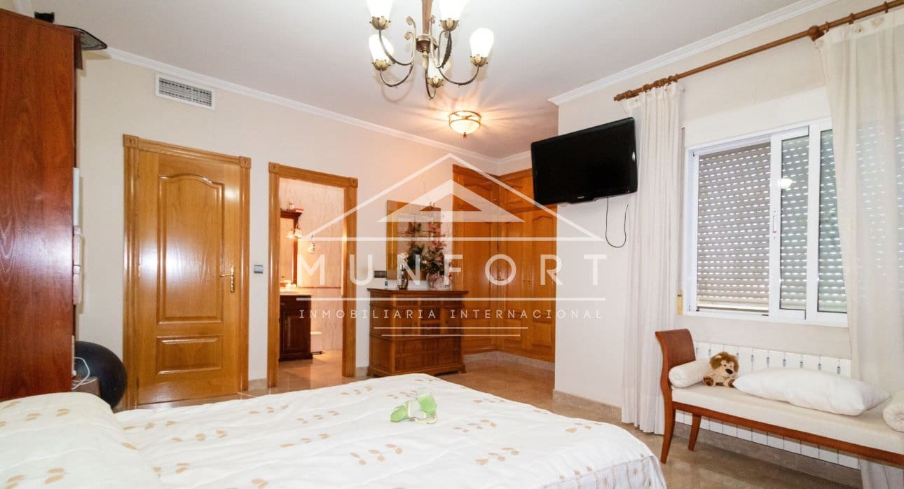 Pareado de 4 habitaciones en Torre-Pacheco en venta - 329.900 € (Ref: 9770997)