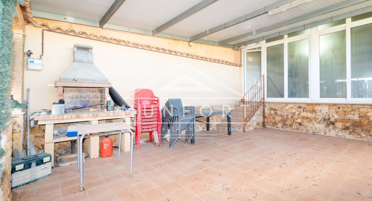 Pareado de 4 habitaciones en Torre-Pacheco en venta - 329.900 € (Ref: 9770997)