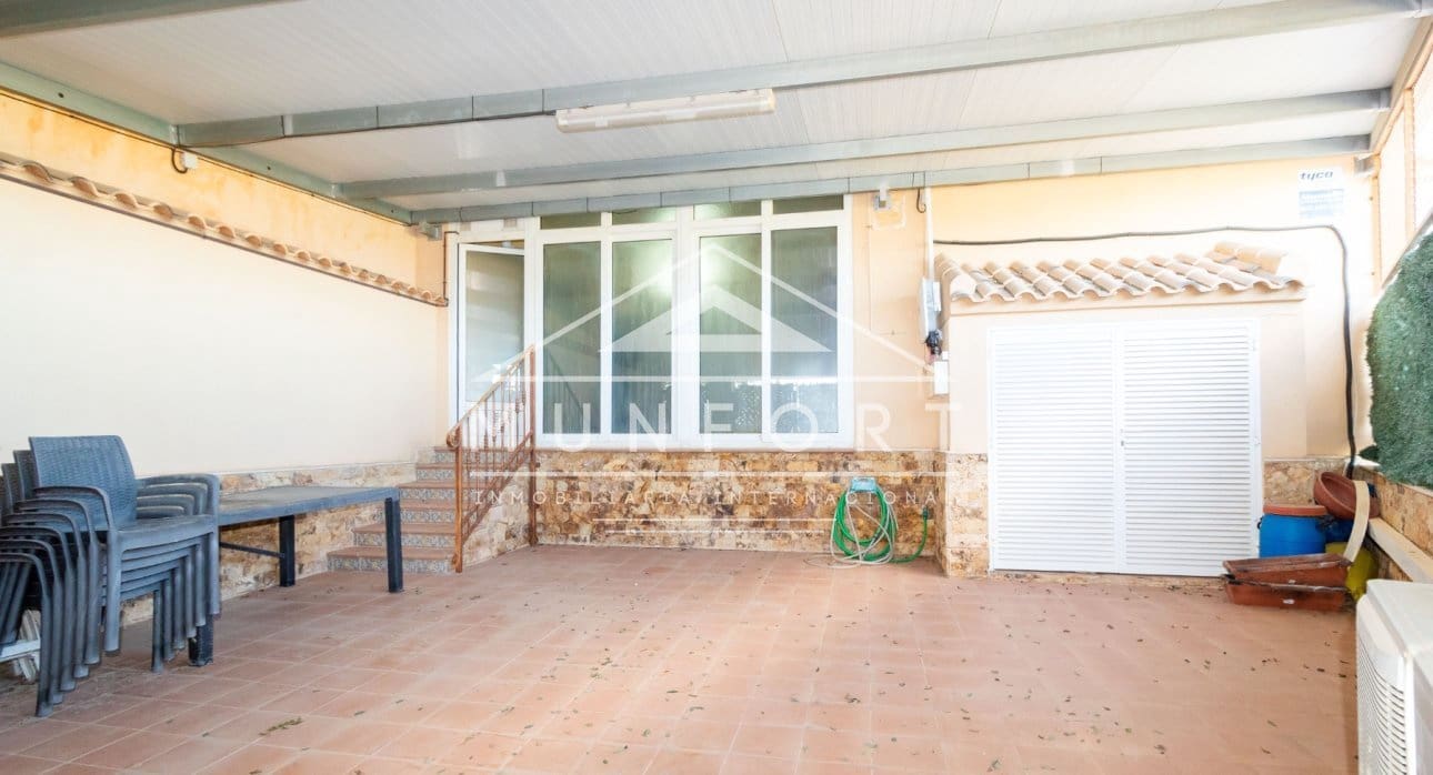 Pareado de 4 habitaciones en Torre-Pacheco en venta - 329.900 € (Ref: 9770997)