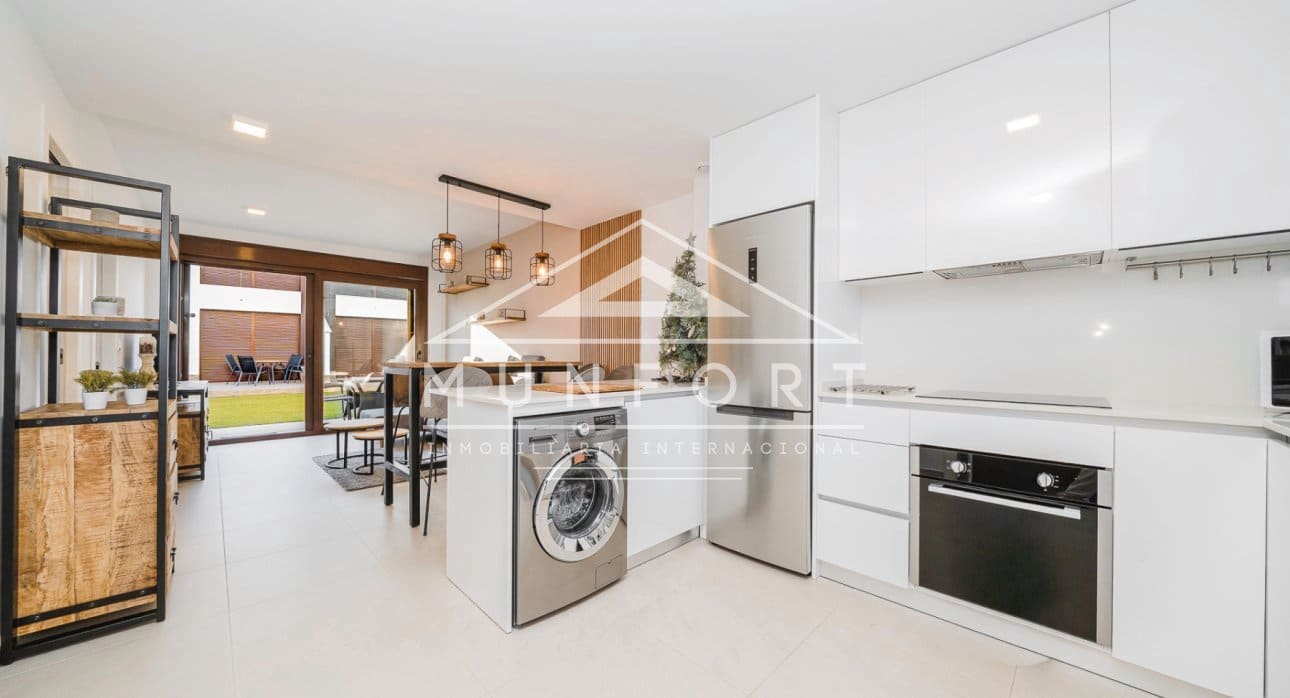 2 Zimmer Bungalow zu verkaufen in Lo Pagan mit Pool - 234.900 € (Ref: 9770998)