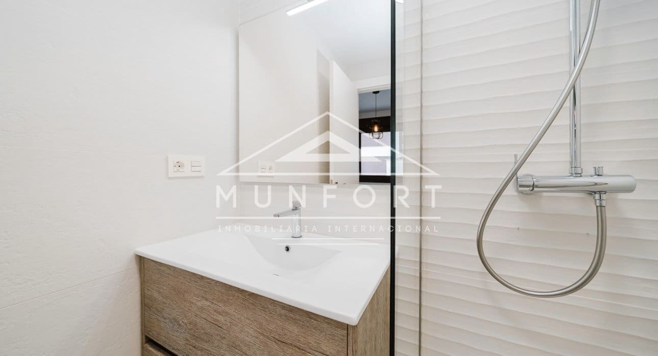 2 Zimmer Bungalow zu verkaufen in Lo Pagan mit Pool - 234.900 € (Ref: 9770998)